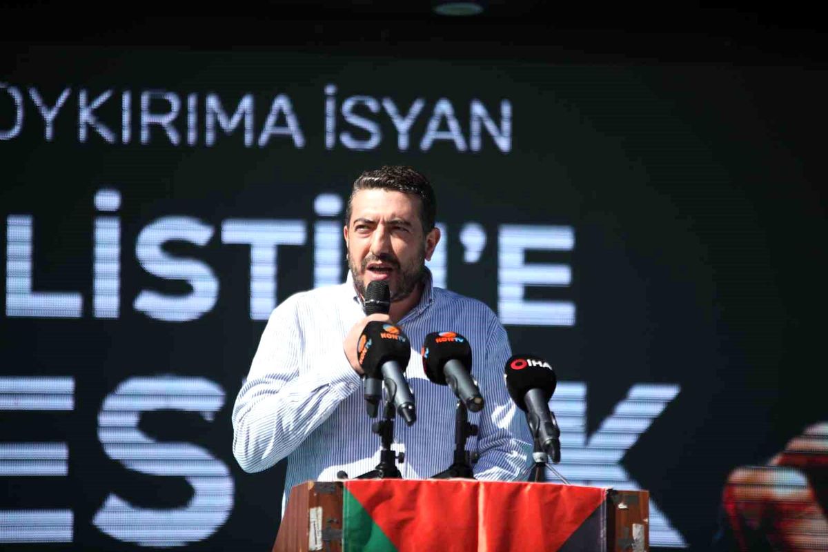 Konya\'da \'Soykırıma İsyan Filistin\'e Destek Yürüyüşü\' düzenlendi
