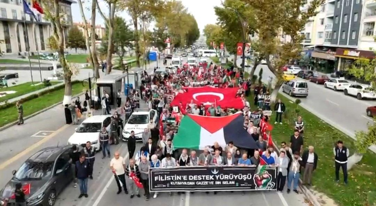 Kütahya\'da Filistin\'e Destek Yürüyüşü Düzenlendi
