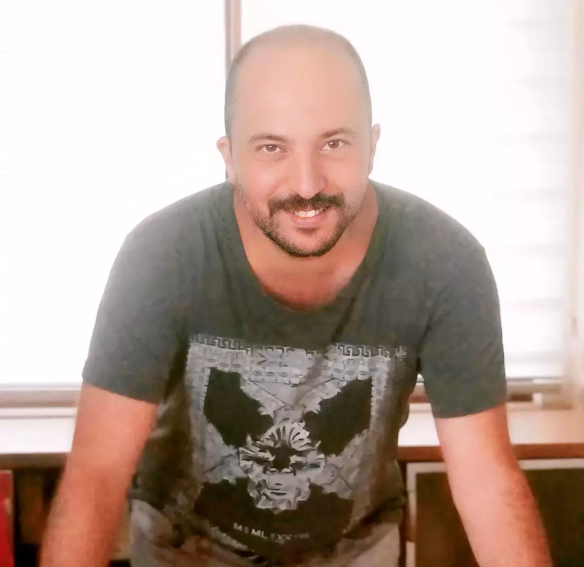 Samsun\'da Balkondan Düşen Mühendis Hayatını Kaybetti