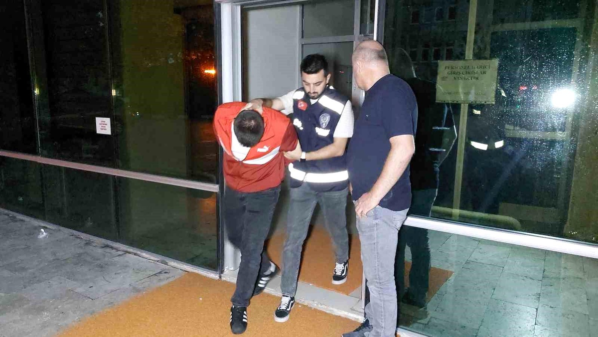 Samsun\'da Sentetik Ecza Operasyonu