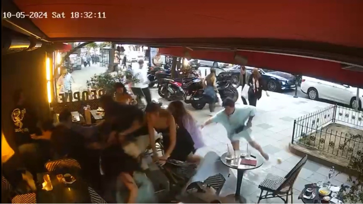 Şişli\'de Silahlı Kavga: 5 Yaralı