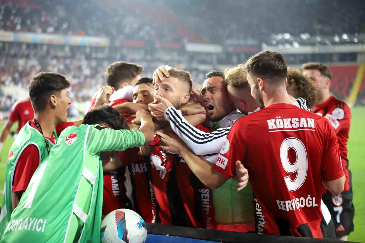 Gaziantep FK - Beşiktaş Maçında Beraberlik