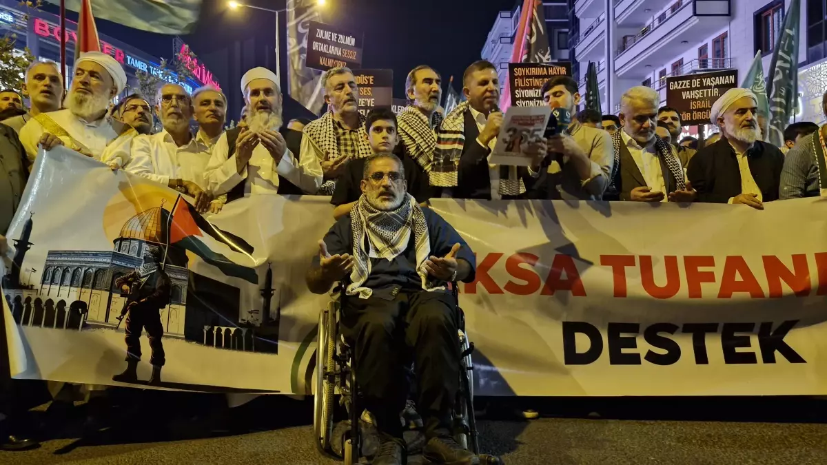 Diyarbakır\'da İsrail Protestosu