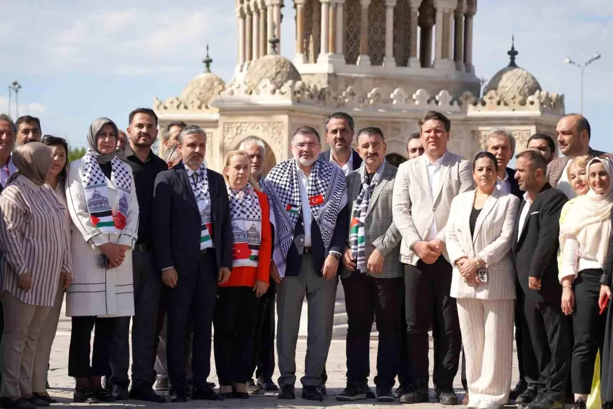 AK Parti İzmir\'den \'Filistin\' açıklaması: "Filistin, tüm insanlığın vicdan davasıdır"