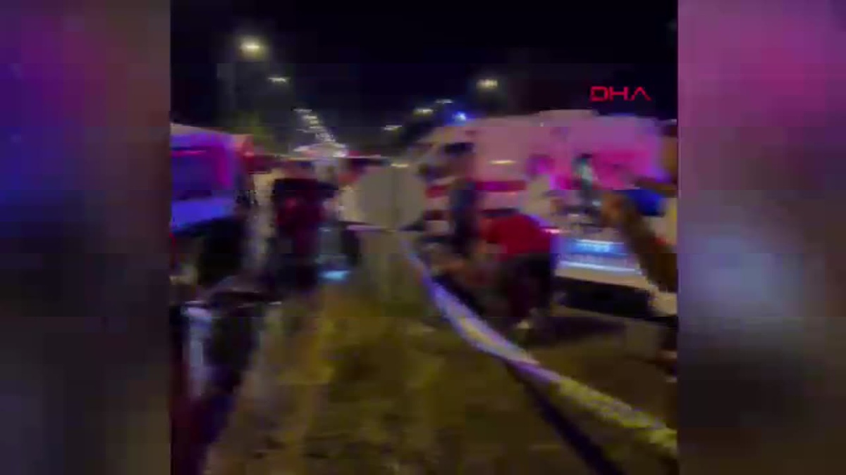 Antalya\'da Düğünden Dönüşte Feci Kaza