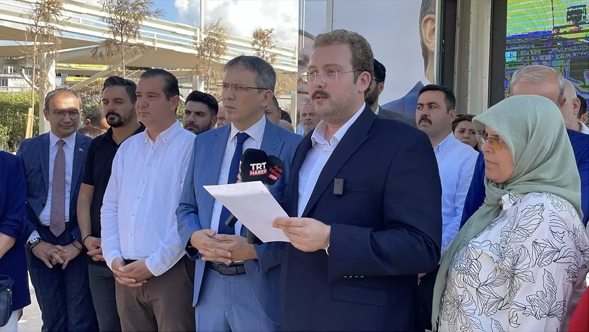 AK Parti\'den Filistin İçin Basın Açıklaması