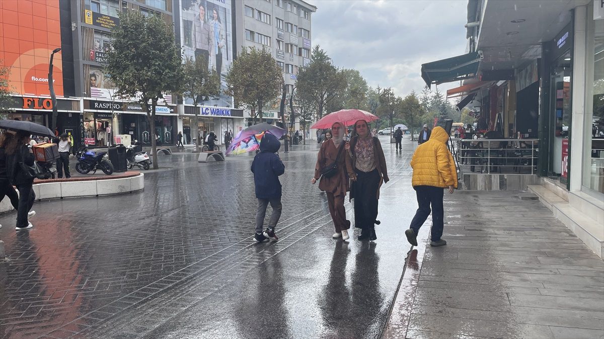 Bolu\'da Sağanak Yağış