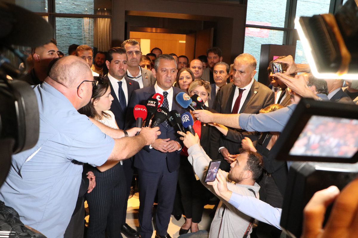 CHP, Hatay\'daki Sivil Toplumla Buluştu