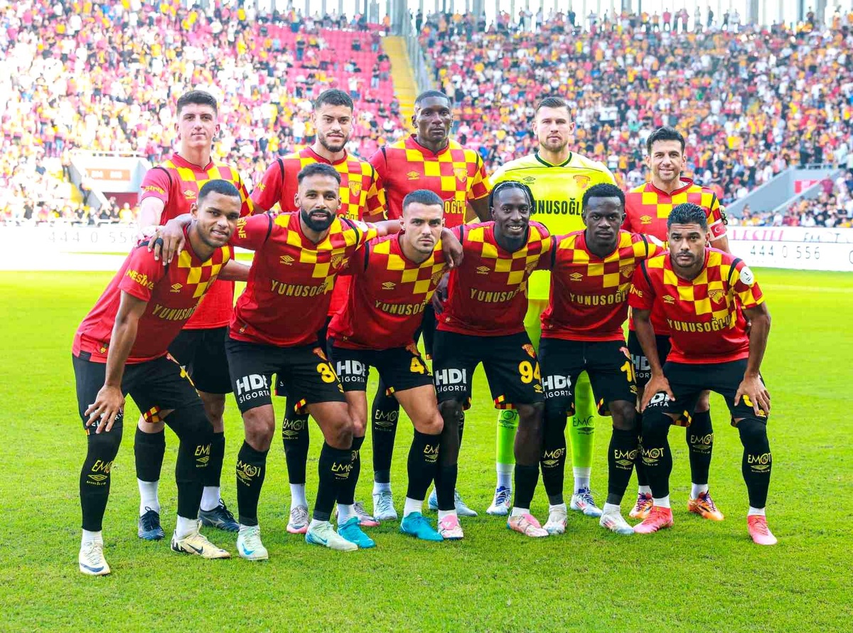 Göztepe\'de Savunma Problemi