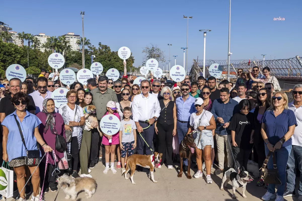 Mersin Büyükşehir Belediye Başkanı Seçer, 5\'nci Patifest\'te Can Dostlar ile Bir Araya Geldi