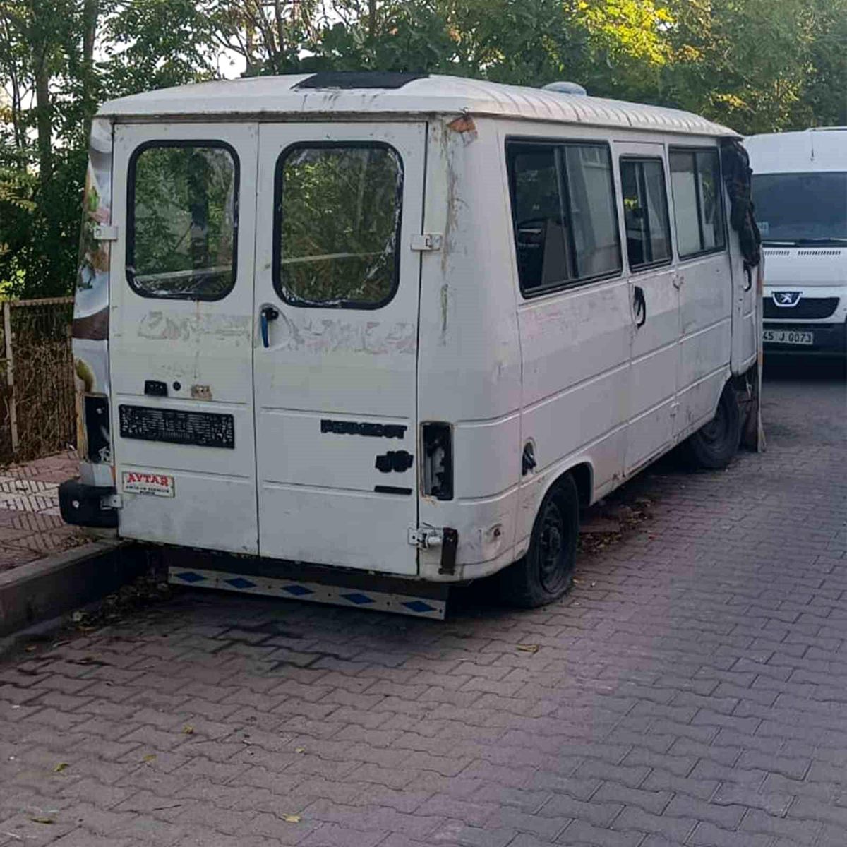 Manisa\'da Hurda Araçlara Müdahale