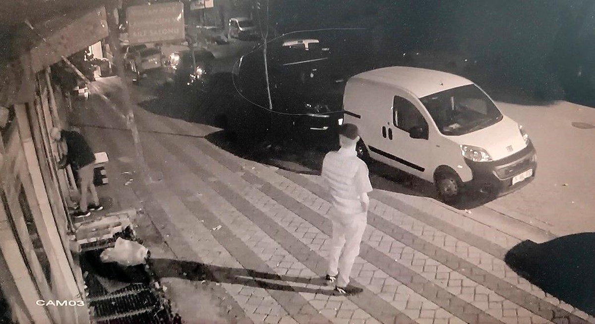 Lahmacun Salonunda Motosiklet Hırsızlığı