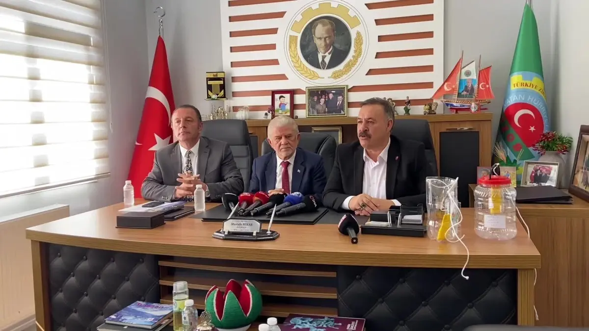 Trabzon İl Tarım ve Orman Müdürü İsa Kaplan\'dan Vatandaşlara Çağrı: "Gördükleri Kokarca Böceğini Bulunduğu Yerde İmha Etsinler"