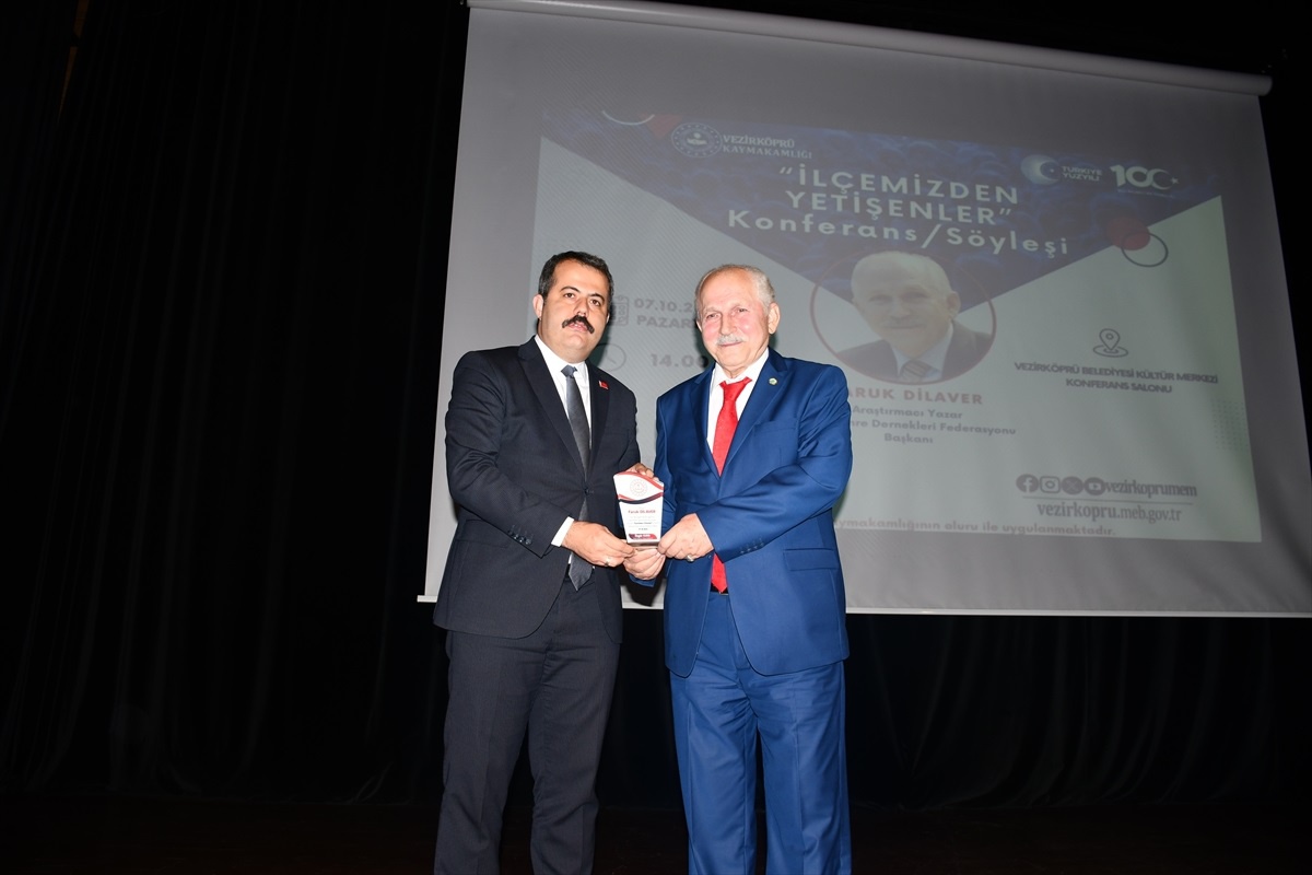Vezirköprü\'de \'İlçemizden Yetişenler\' Konferansı
