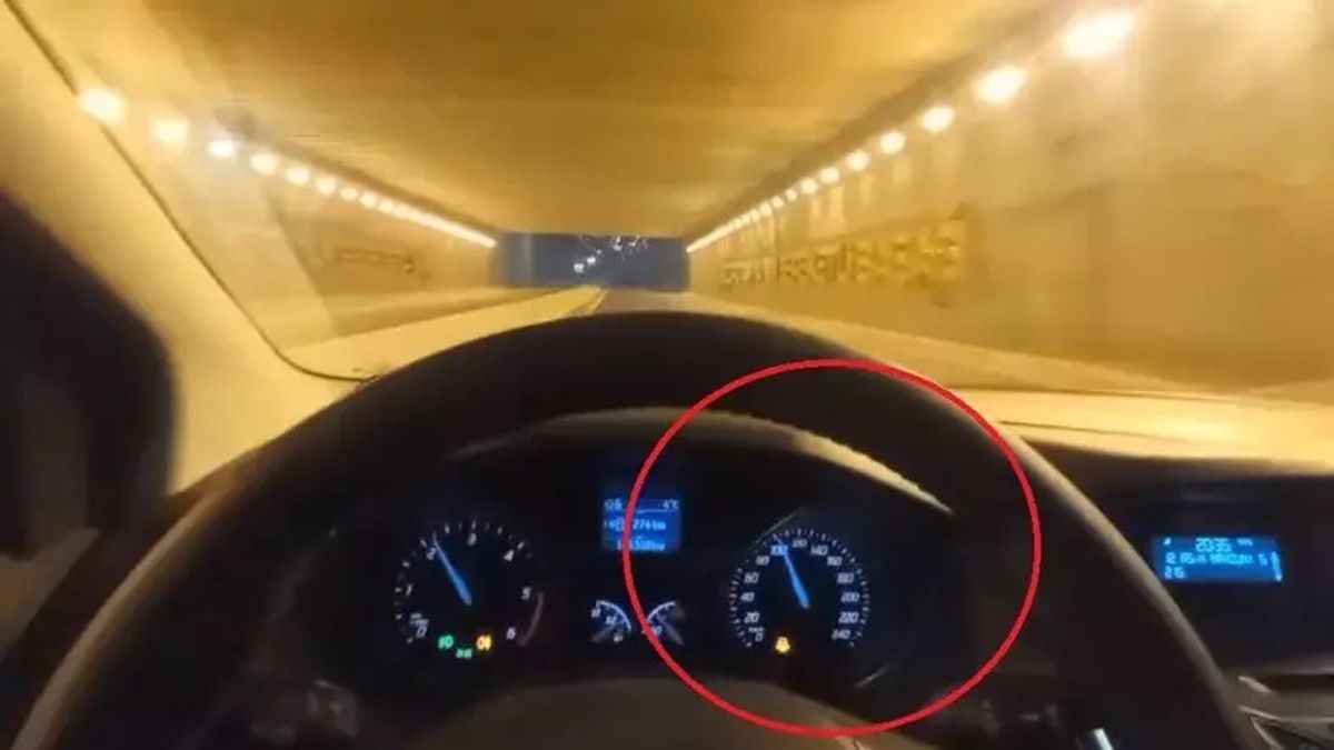 Mardin\'de Yaya Geçidinde İki Çocuk Öldü