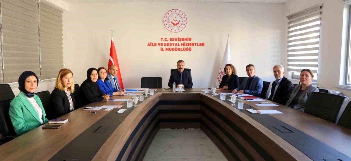 Eskişehir\'de Hizmet Değerlendirme Toplantısı