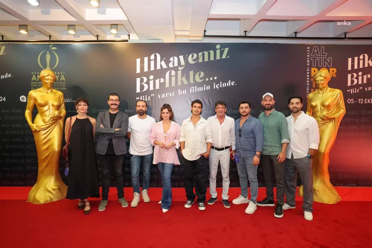 Antalya Altın Portakal\'da Film Ekipleri Seyirciyle Buluştu