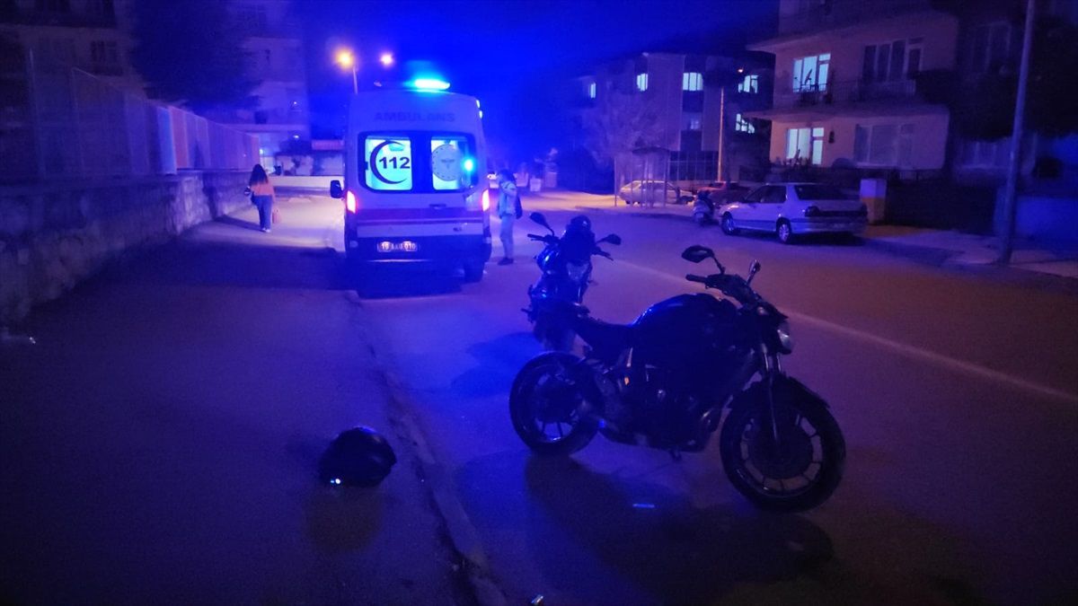 Çorum\'da Motosiklet Kazası: Sürücü Yaralı