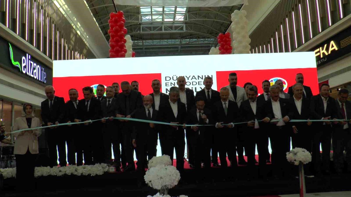 Dünyanın \'en modern\' mobilya fuarı KUMSmall\'da kapılarını açtı