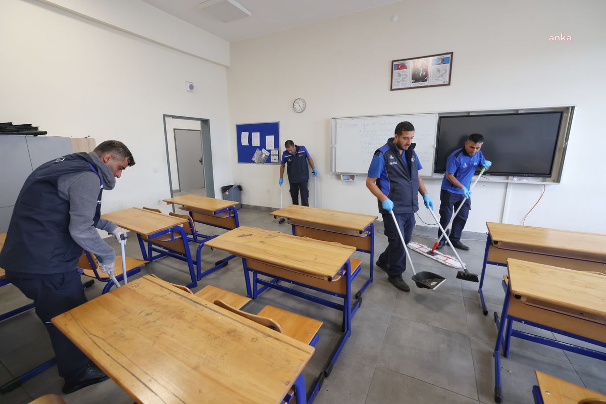 İBB\'den \'Temiz Okul\' Projesi ile Sağlıklı Eğitim Ortamı