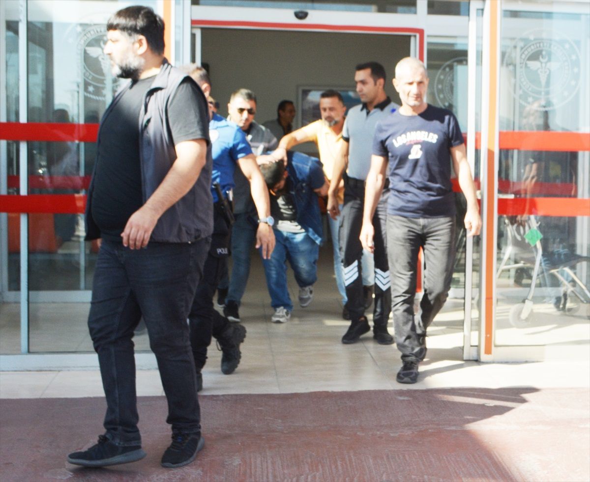 Atatürk Heykeline Saldırı: Şüpheli Yakalandı