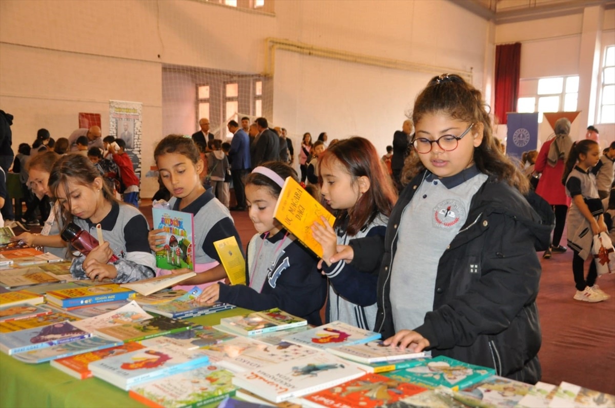 Boyabat\'ta 8. Çocuk Kitapları Günleri etkinliği başladı