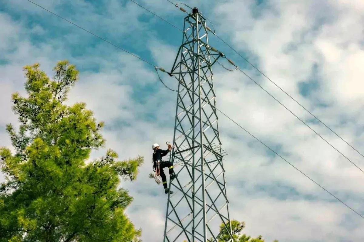 AEDAŞ\'tan Elektrik Şebekelerine Uyarı