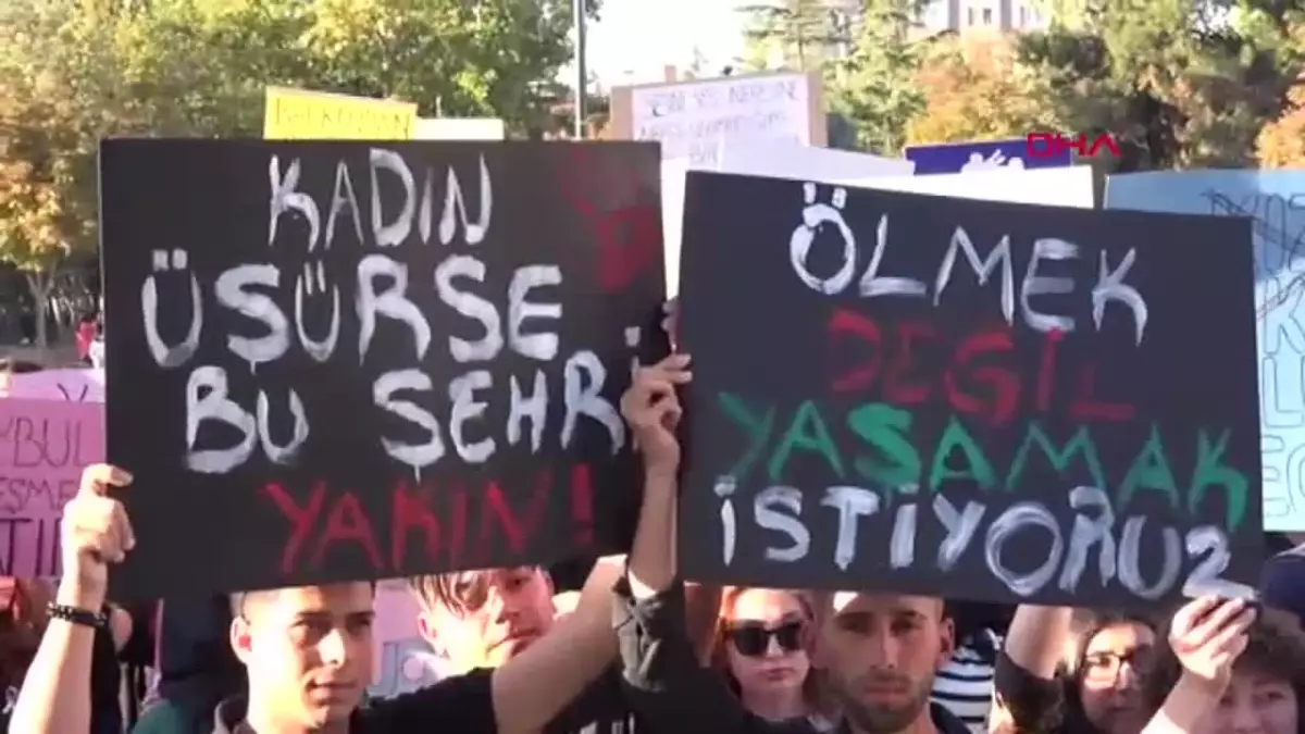 MAKÜ\'den Kadına Yönelik Şiddet Protestosu