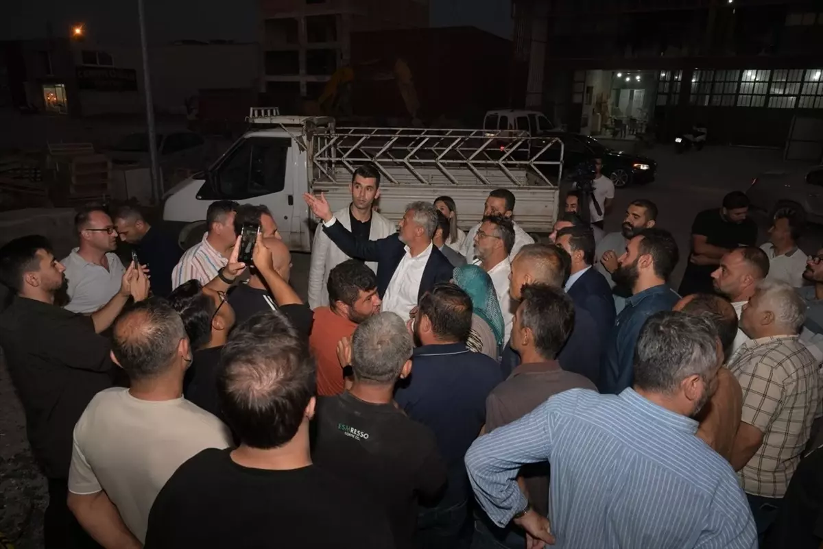 Başkan Öntürk, Antakya\'daki Yangın Mağdurlarını Ziyaret Etti