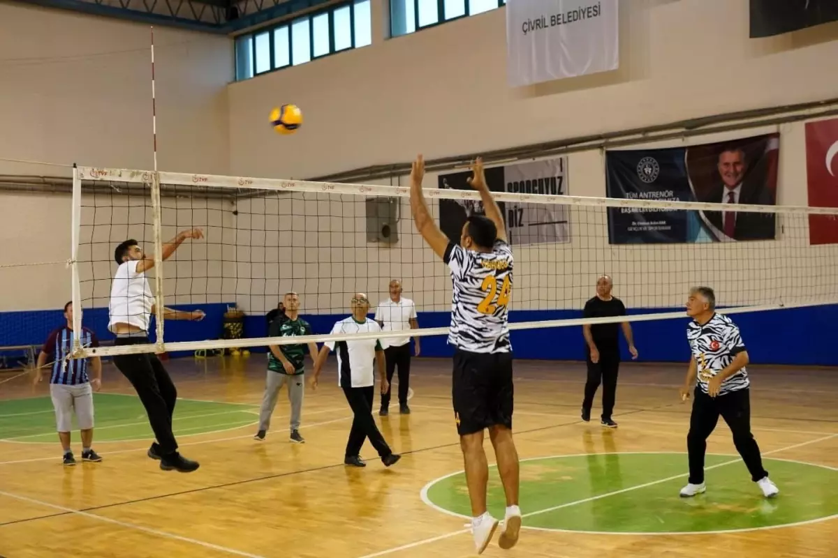 Çivril\'de Amatör Spor Haftası Voleybol Turnuvası ile Başladı