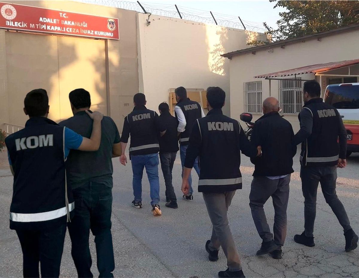 Bilecik\'te Dolandırıcılara Operasyon
