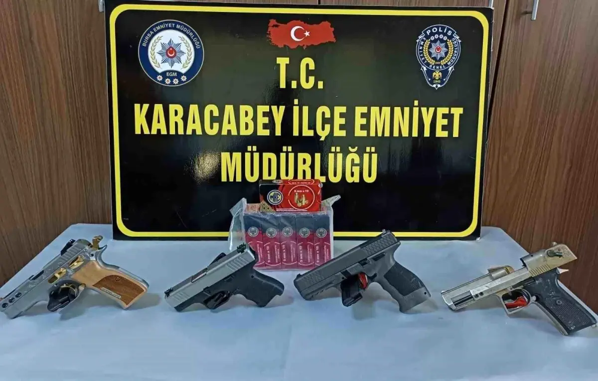 Karacabey\'de Ruhsatsız Silah Operasyonu