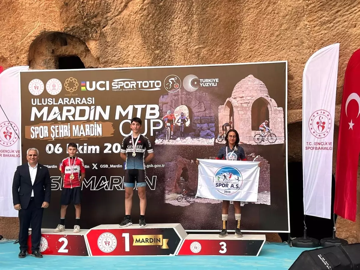 Kayseri Büyükşehir Belediyesi Spor Kulübü, Mardin MTB Cup\'ta 6 Madalya Kazandı