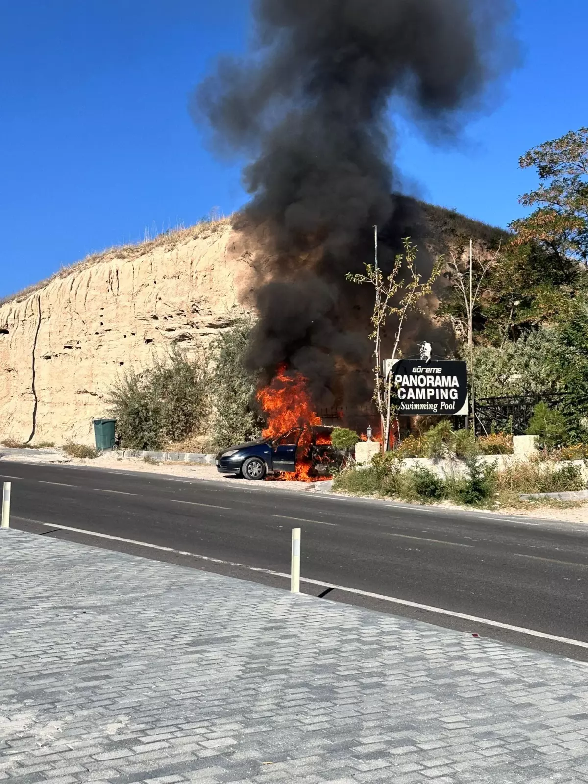 Göreme\'de Otomobil Yangını