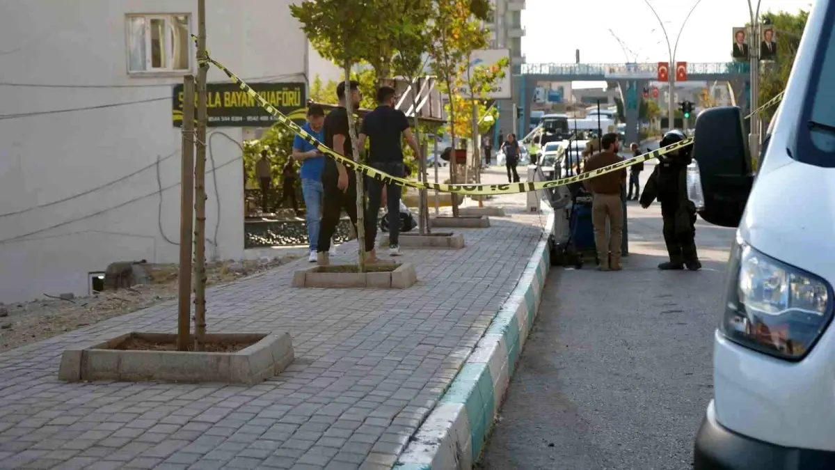 Şırnak\'ta Şüpheli Çanta Panik Yarattı