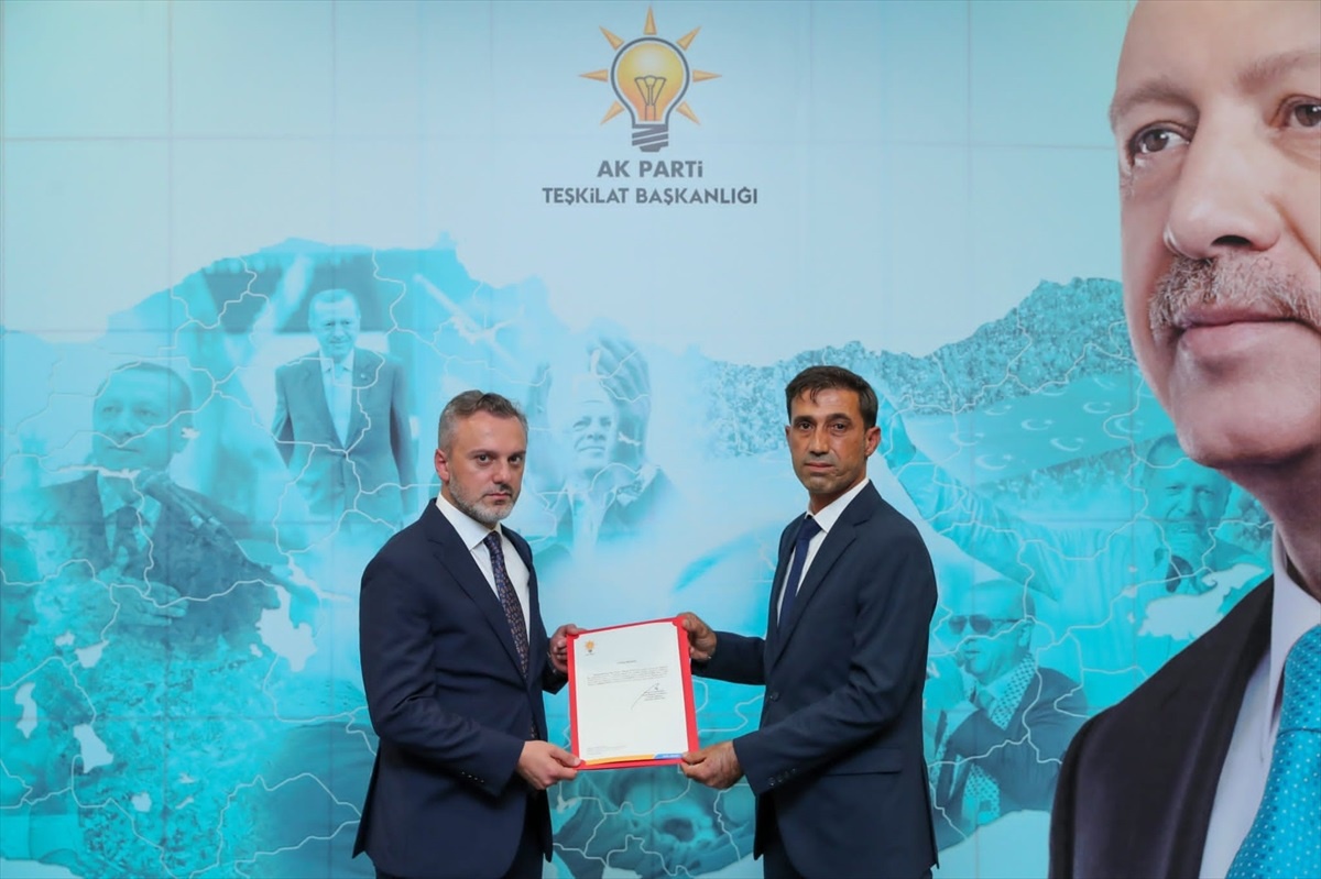 Bozyazı\'da Yeni Başkan Gökhan Zor
