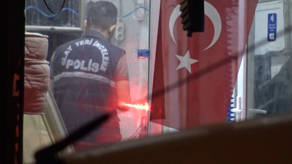 Avcılar\'da Bodrumda Law Silahı Bulundu