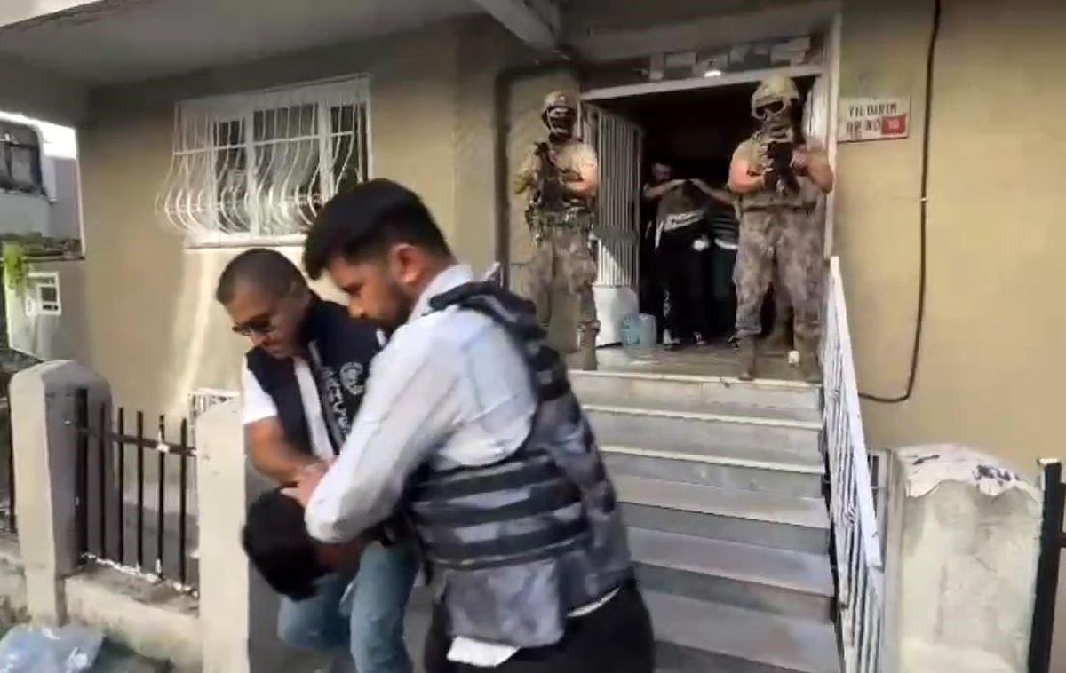 Avcılar\'da Narkotik Operasyonu: 2 Tutuklama