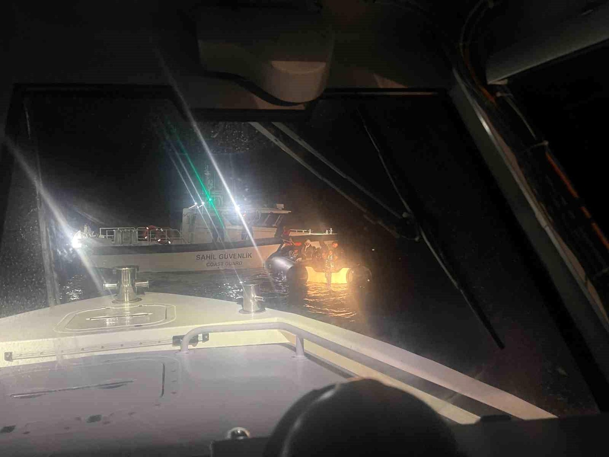 Çanakkale\'de 27 Kaçak Göçmen Yakalandı