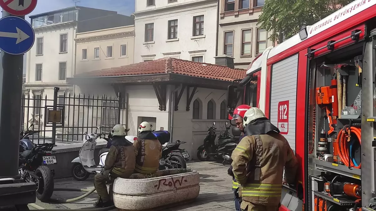 Beyoğlu\'nda Trafoda Patlama