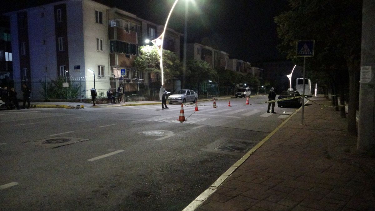 Kocaeli\'de Silahlı Saldırı: İki Yaralı