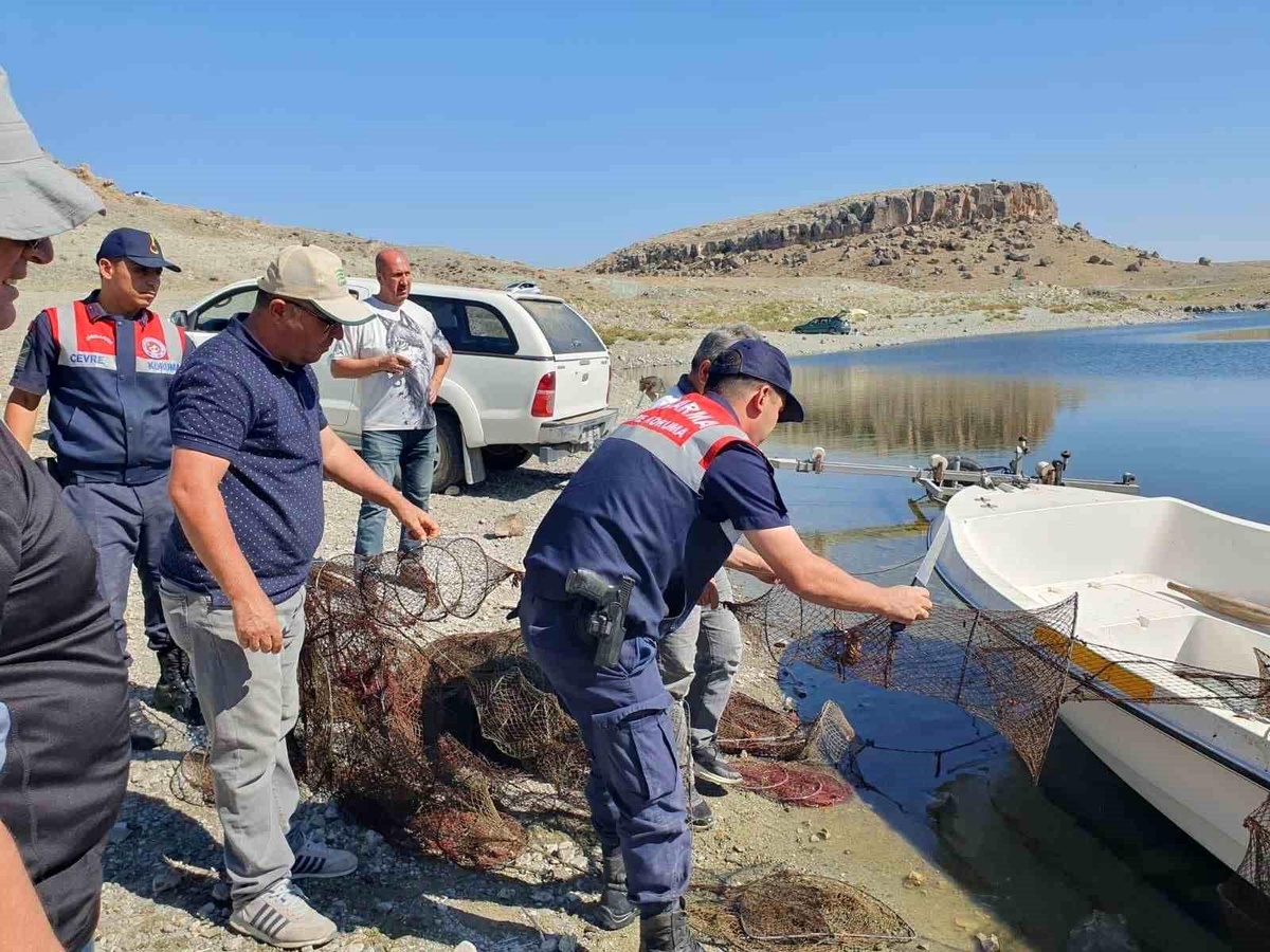 Aksaray\'da Kaçak Ağ Operasyonu