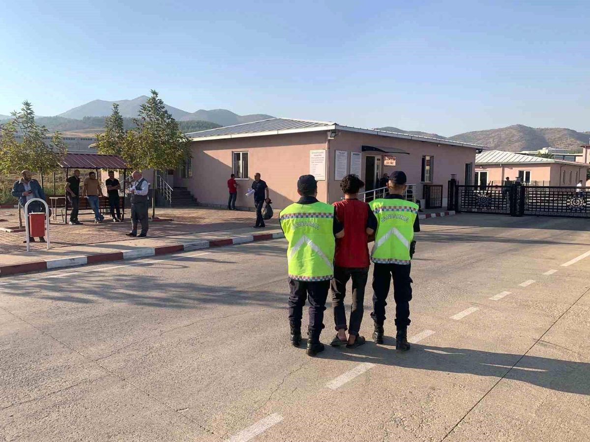 Kahramanmaraş\'ta 4 Firari Hükümlü Yakalandı