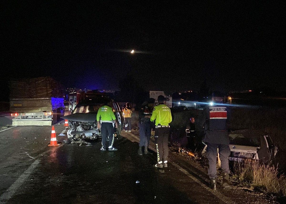 Kastamonu\'da Trafik Kazası: 3 Yaralı