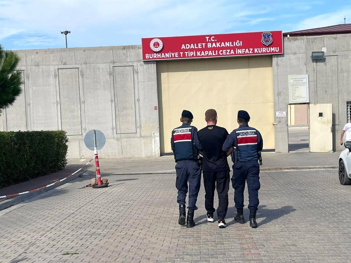 Kaçak A.E. Edremit\'te Yakalandı