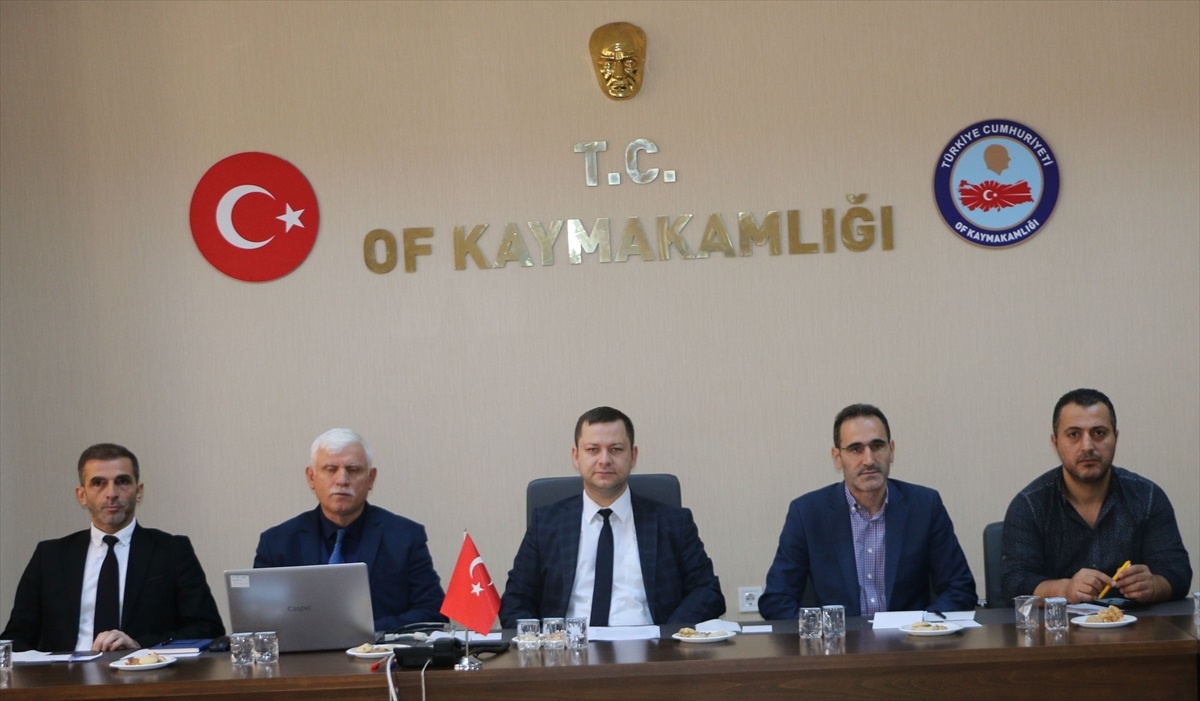 Of\'ta Eğitim Değerlendirme Toplantısı Yapıldı