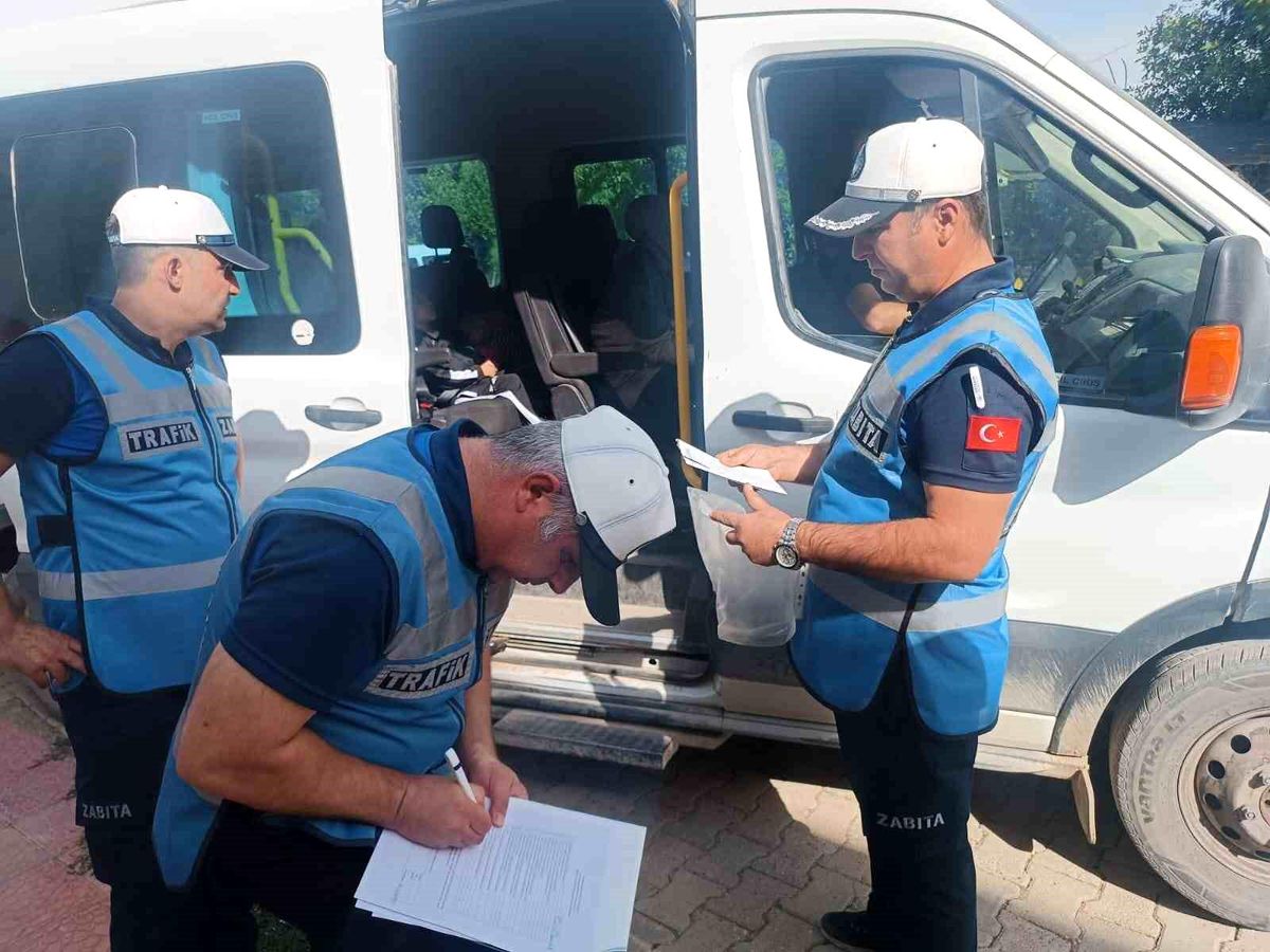 Adıyaman\'da Öğrenci Servislerine Denetim Süreci Devam Ediyor