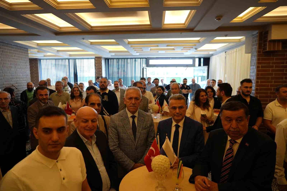 Samsun\'da Turizm Paydaşları Büyük Buluşmada Bir Araya Geldi