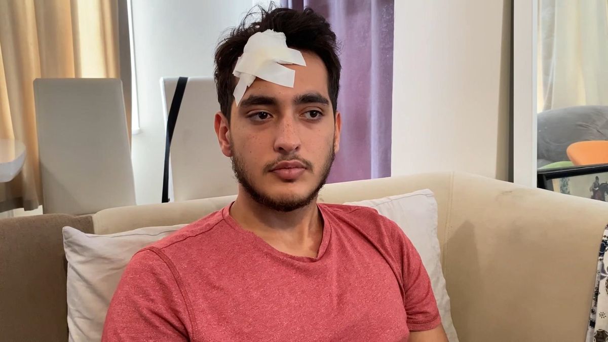 Demir Korkuluk Genç Öğrencinin Başına Düştü
