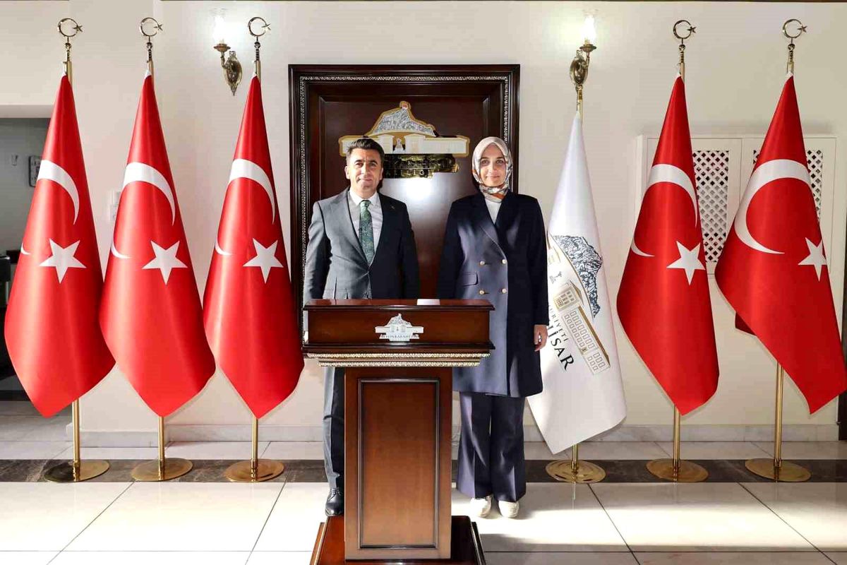 Vali Aygöl, Afyonkarahisar ve Burdur Valilerini Ziyaret Etti